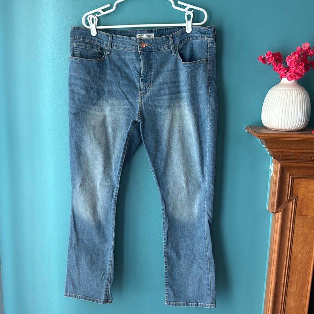 Women’s Levi Strauss Signature